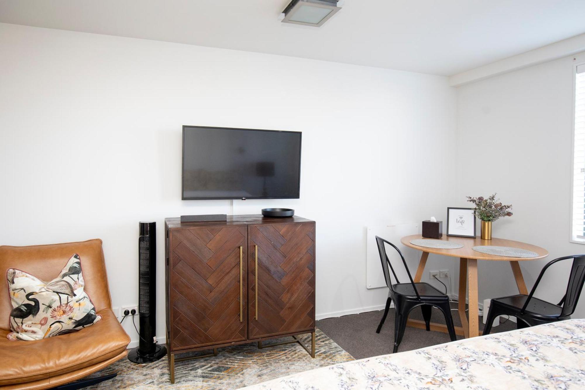 Cathedral Junction Apartments Κράισττσερτς Εξωτερικό φωτογραφία